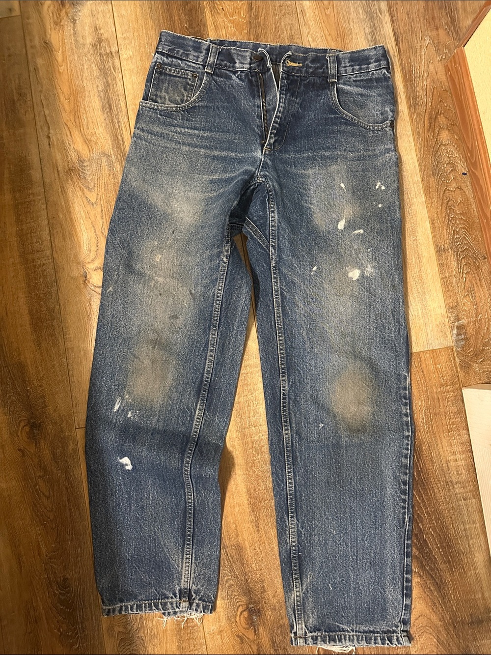 FILSON Seattle worn in paint splatter Jeans Denim Distressed size 33. As found